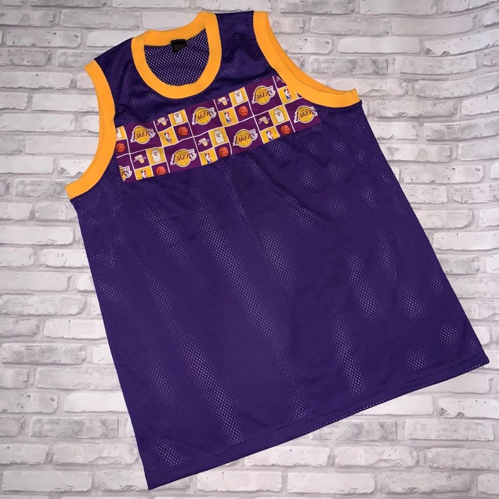 Los Angeles Lakers Jersey Sleeveless Size XXL - Picture 1 of 5